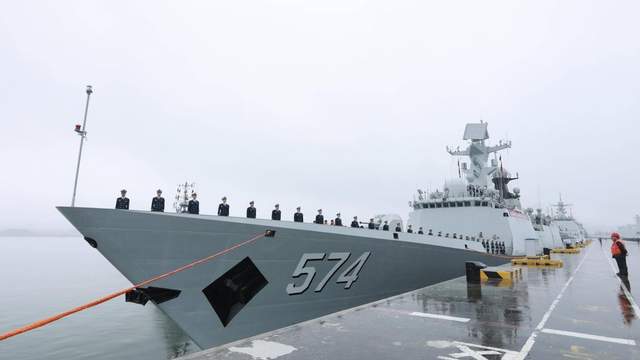 揭秘中国海军的骄傲，054A型三亚舰，揭秘中国海军明星战舰，三亚舰——中国海军的骄傲之典范