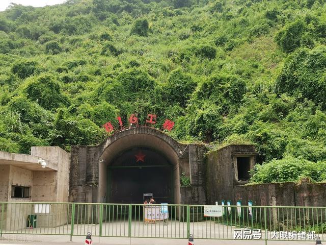 中国神秘的地下核长城——中国816地下核长城简介，中国神秘的地下核长城，揭秘中国地下核长城的神秘面纱