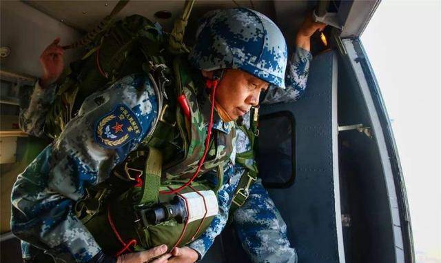 空降兵第15军，揭秘现代军队中的精英部队称呼演变，揭秘空降兵第15军，现代军队精英部队称呼演变之路