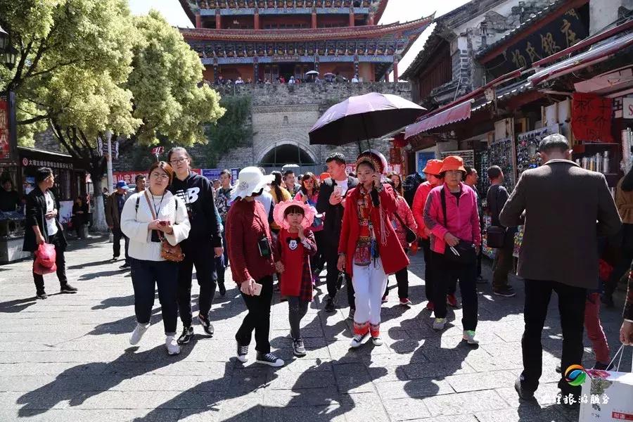 揭秘昆明号护卫舰，探寻中国海军力量的重要一环——172昆明号简介，揭秘中国海军力量的重要一环，昆明号护卫舰（昆明号护卫舰简介）