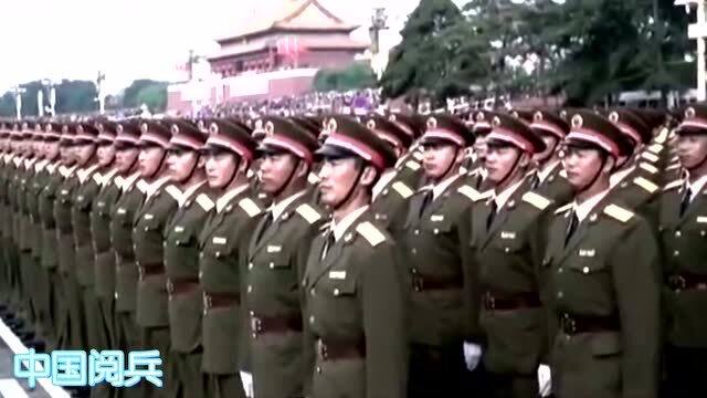 2019年阅兵式正步劈枪，展现国家力量与荣耀的瞬间，阅兵式正步劈枪，国家力量与荣耀的展现瞬间