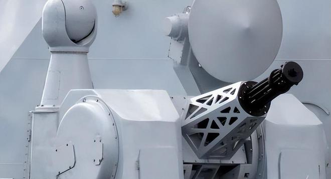 关于中国海军舰艇装备中的明星武器——1130近防炮的连续发射能力解析，中国海军舰艇明星武器，1130近防炮连续发射能力解析