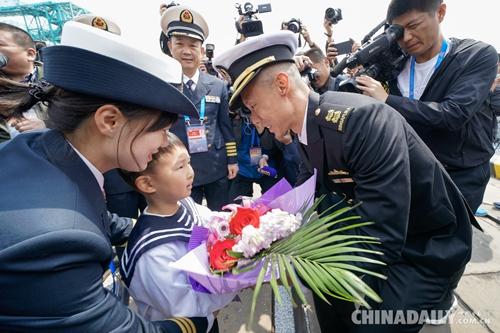 海军70周年庆典，参与国家的荣耀与力量展示，海军70周年庆典，多国荣耀与力量共同展示