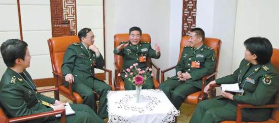 冷杰松，一位引领时代的先锋人物，冷杰松，时代先锋的领导力风采