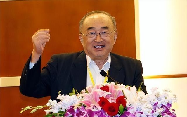国防历史的启示，深刻反思与国家发展之路，国防历史的启示，深刻反思与国家发展之路的探索