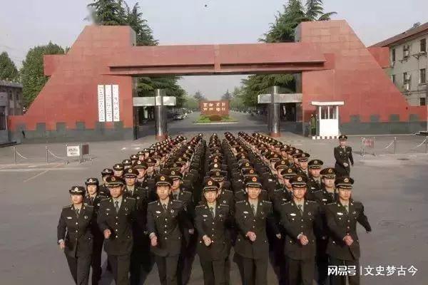 战略支援部队的使命与职责，究竟是做什么的？，战略支援部队的使命与职责解析，究竟承担哪些重要任务？