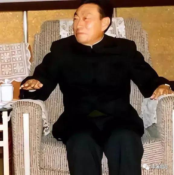 陈小同，探索个人品牌的SEO之路，陈小同，个人品牌SEO探索之旅