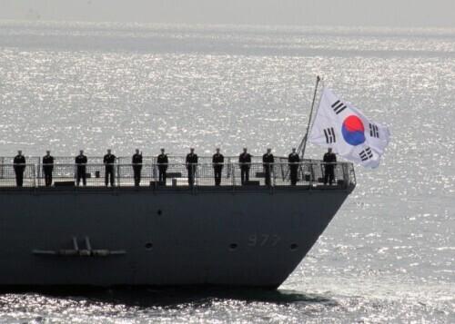海军70周年阅舰式详细介绍，海军70周年阅舰式盛大阅兵，盛况空前，彰显海军力量
