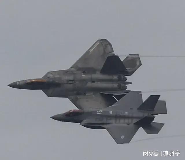 日本F-2战斗机，性能与技术的深度解析，日本F-2战斗机性能与技术全面解析
