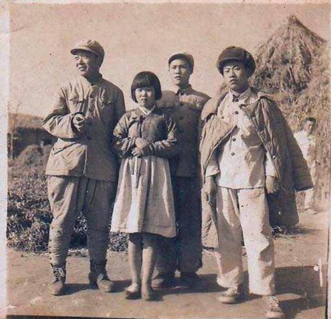 纪念中国人民志愿军，回望历史，致敬英雄——以1950年10月19日为时间节点，致敬英雄，回望历史——纪念中国人民志愿军入朝参战纪念日（以1950年10月19日为时间节点）
