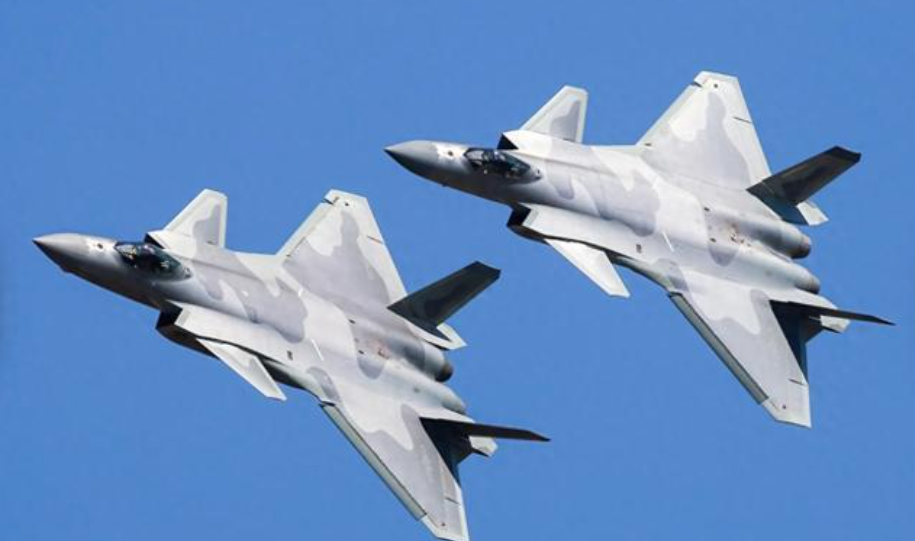 歼-20的主要作用，探索与解析中国新一代空中霸主的功能角色，歼-20空中霸主，中国新一代战机功能与角色解析