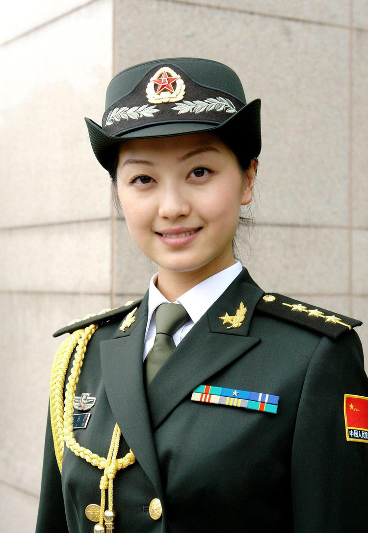 中国女兵最漂亮的是谁——探究中国军队中的美丽与力量，中国女兵的魅力与力量，谁是最美丽的战士？