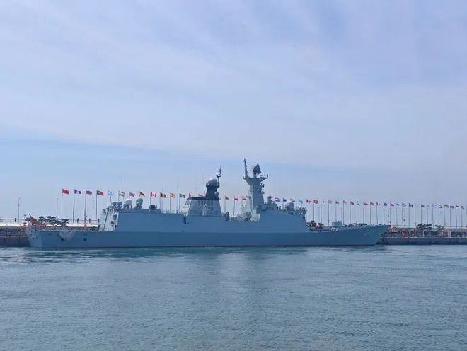 青岛海军最新消息，展现中国海军力量的新篇章，青岛海军最新动态，中国海军力量新篇章展现