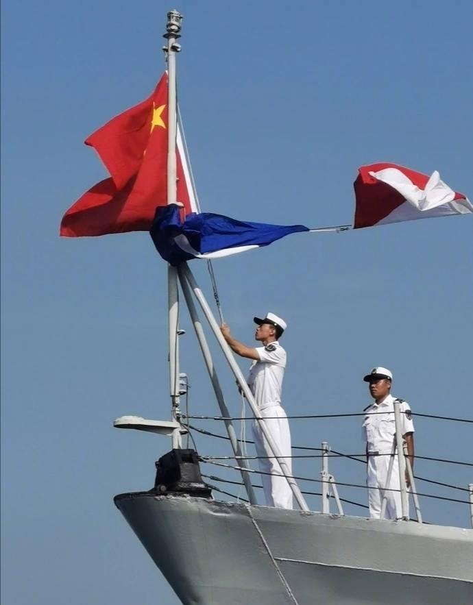 中国人民解放军海军发展历史，中国人民解放军海军发展简史