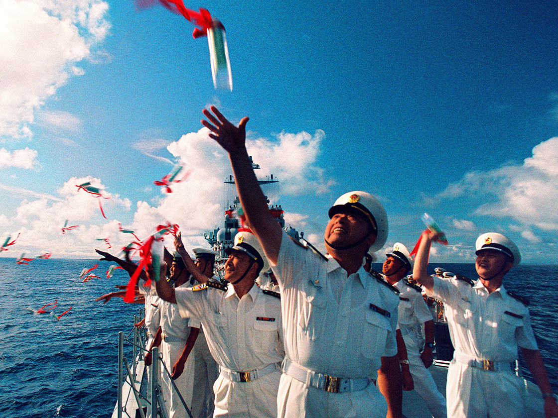 人民海军70年图片回顾，壮丽航程，辉煌成就，人民海军70年壮丽航程，辉煌成就图片回顾