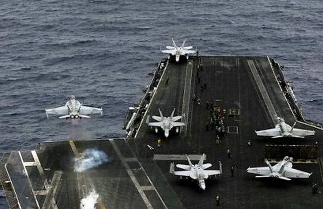 我国弹射型航母何时露真容？深度解析与预测，深度解析与预测，我国弹射型航母的露面时间