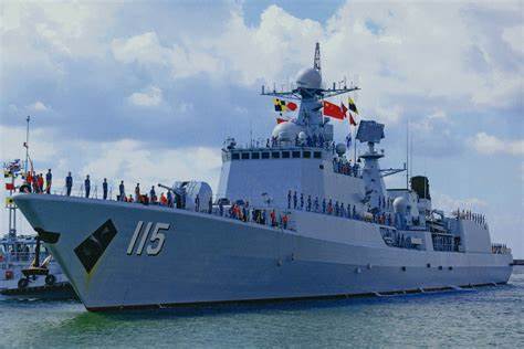 中国海军的骄傲，055型驱逐舰的建造历程，中国海军的骄傲，055型驱逐舰建造历程揭秘