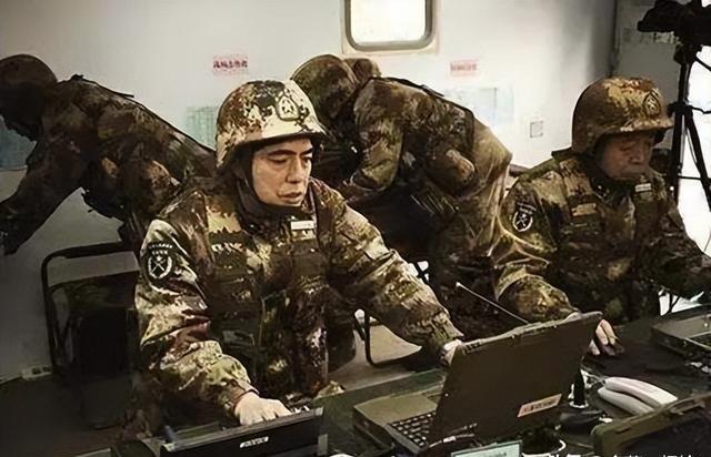 建国70周年阅兵高清图片回顾，壮丽瞬间永恒记忆，建国70周年阅兵壮丽瞬间回顾，高清图片记录永恒记忆
