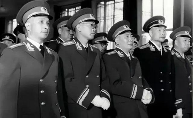 中国最高级别的勋章，解读荣誉之巅，中国最高级别勋章，荣誉之巅的解读