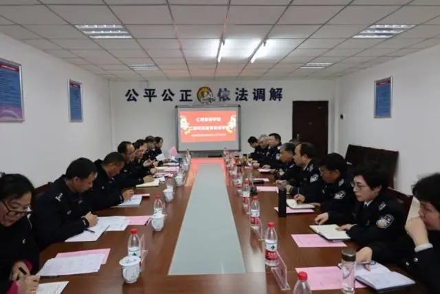 中国人民武装警察学院与警官部队的卓越贡献，中国人民武装警察学院与警官部队，卓越贡献的典范