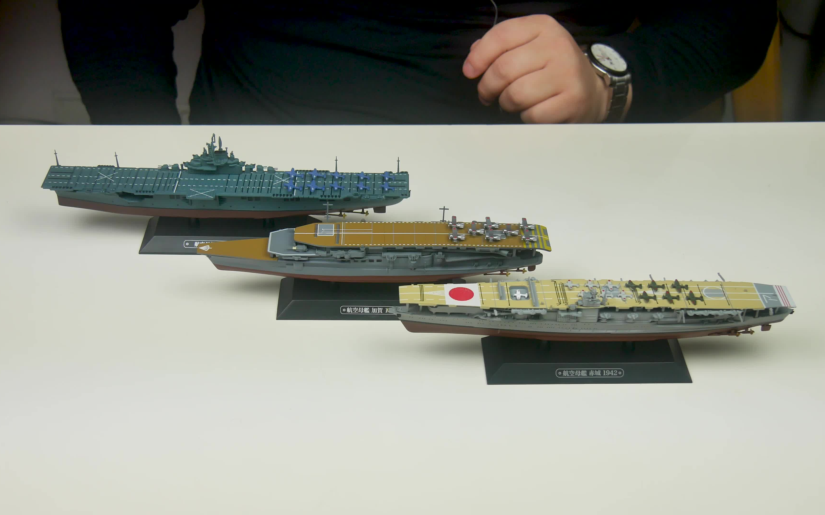 航空母舰模型1100，探索细节与魅力，航空母舰模型1100，细节探索与魅力展现