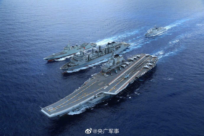 人民海军74周年，深深的祝福与崇高的敬意，人民海军74周年庆典，献上最诚挚的祝福与敬意