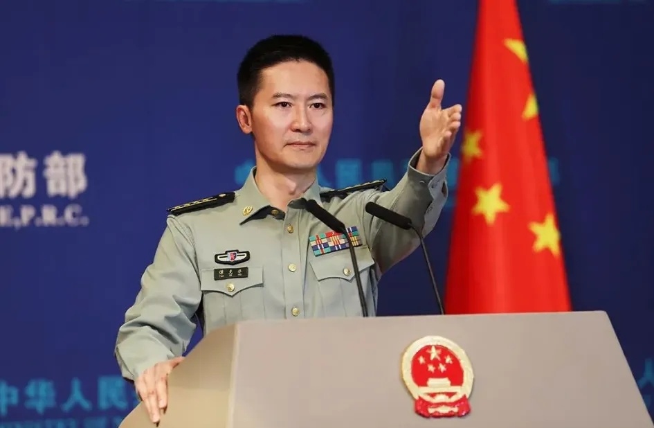 国防军事主持人宁钊，声音里的力量与智慧，国防军事主持人宁钊，声音中的力量与智慧闪耀