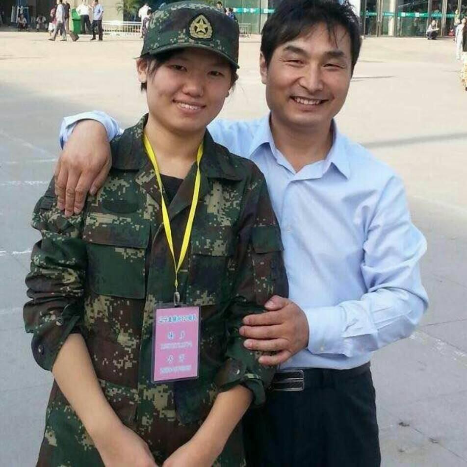 阅兵第一个方队，引领时代的力量展现，阅兵首队，引领时代的力量风采展现