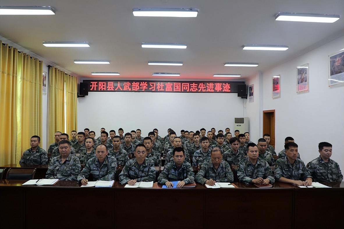 八一勋章含金量究竟有多大？深度解读其内在价值，八一勋章的内在价值深度解读，勋章含金量的究竟有多大？