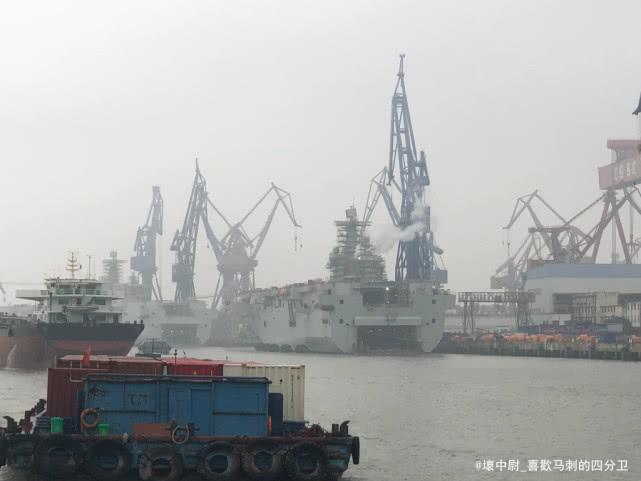 黄蜂级飞行甲板，探索未来航空技术的核心领域，黄蜂级飞行甲板，未来航空技术的探索核心