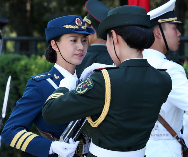 女仪仗队长程诚现任职务，荣耀与责任并存，女仪仗队长程诚，荣耀与责任并存的现任职务之旅
