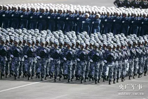 重温辉煌瞬间，2009国庆大阅兵高清回顾，重温辉煌瞬间，2009国庆大阅兵高清回顾回顾视频