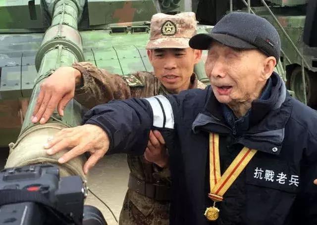 关于老兵的话不能信——深度解析与反思，老兵话语背后的真相，深度解析与反思
