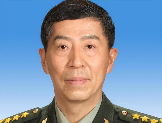 军事评论员滕建群个人简历，军事评论员滕建群个人简历揭秘