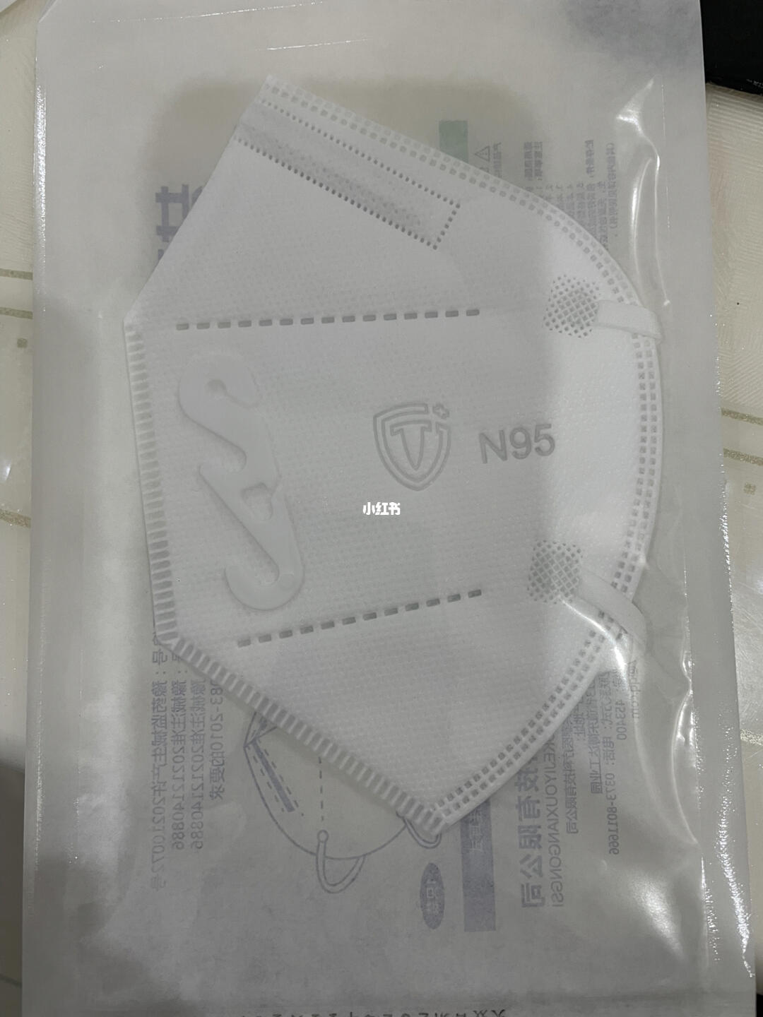 N95口罩图片