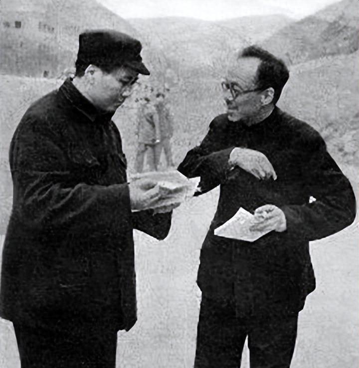 总参二部三部与国安部，协同合作推动国家安全事业发展，总参二部三部与国安部协同合作，共推国家安全事业新篇章