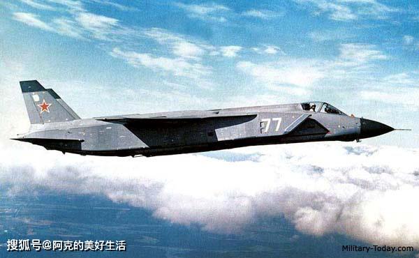 雅克201垂直起降战斗机，探索未来空战的新纪元，雅克201垂直起降战斗机，开启未来空战新纪元