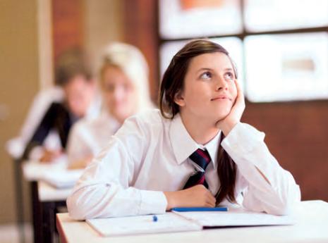 中学生新闻摘抄精选10条，中学生新闻摘抄精选TOP 10条摘要