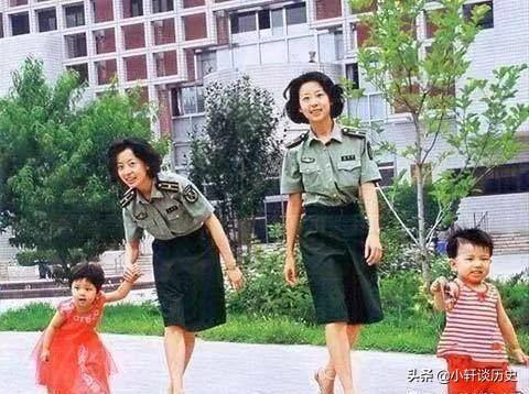 回望历史风云，1999年军事报道回顾，回望风云岁月，1999年军事报道概览
