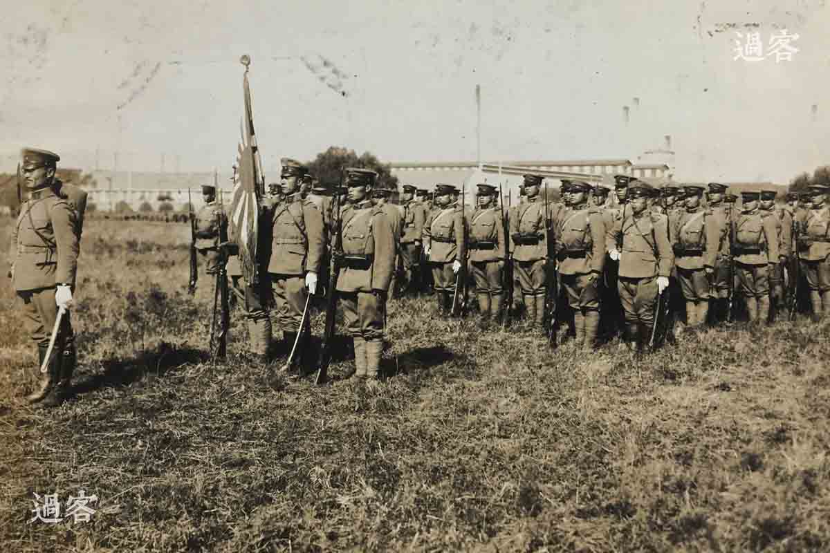 八一九事变图片士兵，历史瞬间与民族精神，八一九事变士兵图片，历史瞬间见证民族精神