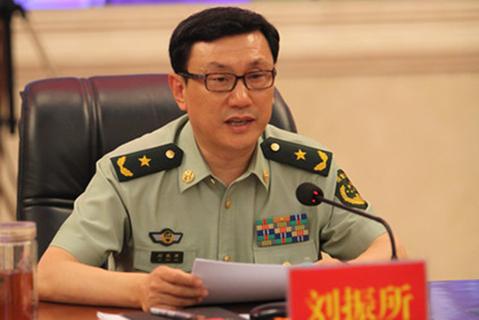 武警北京总队政委