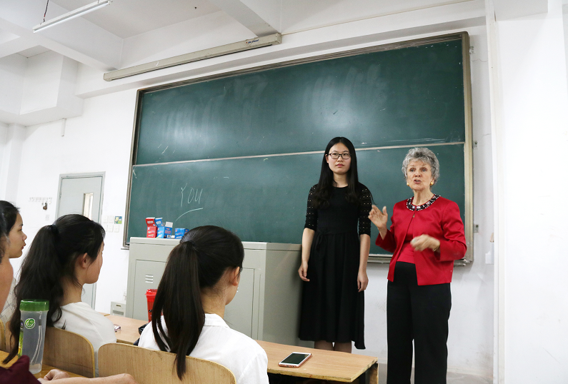 天涯论坛热议，河南许昌20岁女幼师引发关注，河南许昌女幼师天涯论坛热议引关注