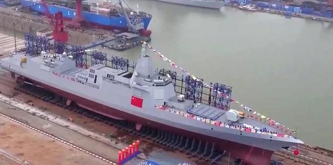 揭秘，中国海军新舰055型导弹驱逐舰的第十号舰海试之旅，中国海军新舰055型导弹驱逐舰第十号舰海试之旅揭秘