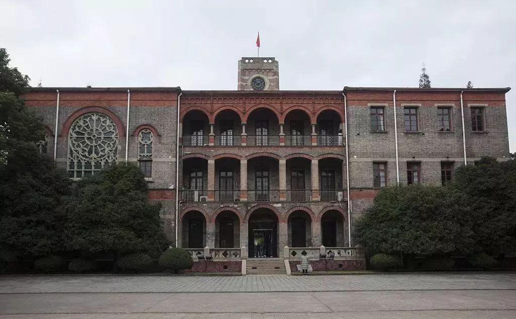 国防军事科技大学录取分数线的深度解析，国防军事科技大学录取分数线的深度探讨