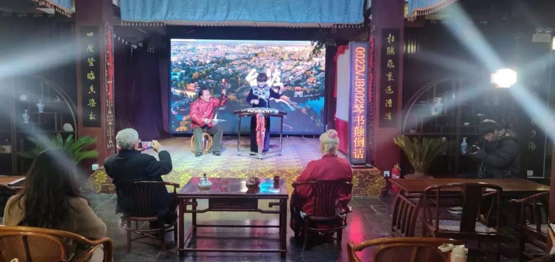 凤凰网新闻与手机凤凰网，引领移动新闻阅读的黄金组合，凤凰网新闻与手机凤凰网，移动新闻阅读的黄金搭档