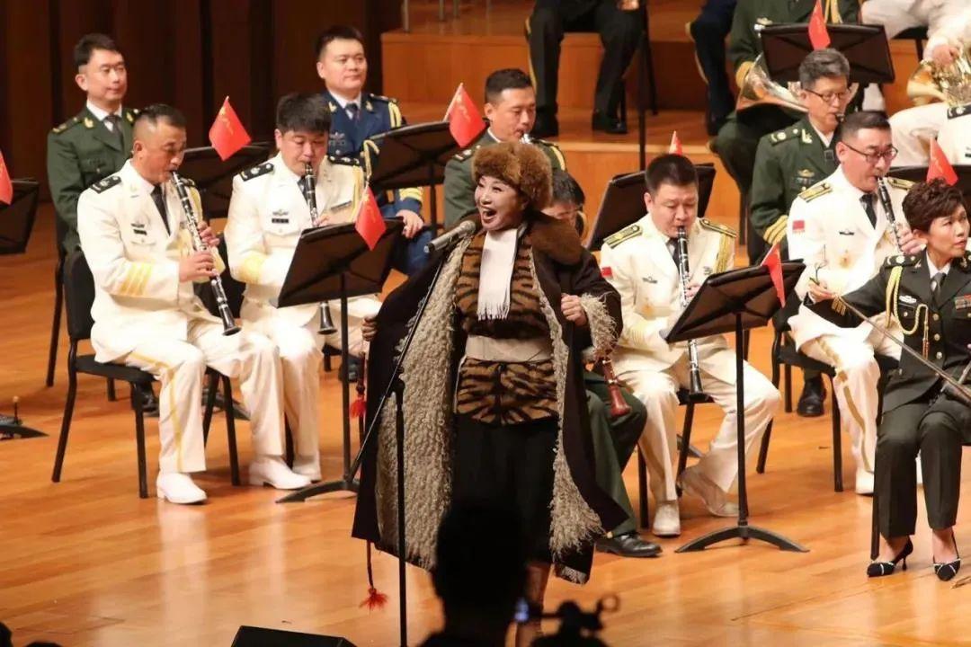 中国人民志愿军战歌进行曲的旋律与意义，中国人民志愿军战歌进行曲的旋律与深层意义解析