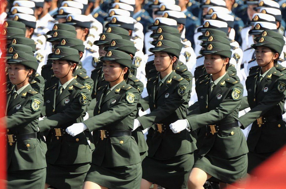 阅兵图片中的女兵风采，展现力量与荣耀的时刻，阅兵女兵风采，力量与荣耀的展现时刻