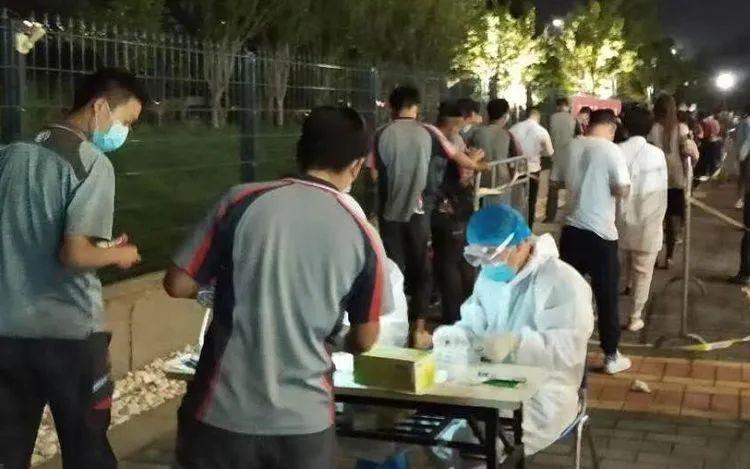 每日新闻12条简报，每日新闻简报精选十二条摘要