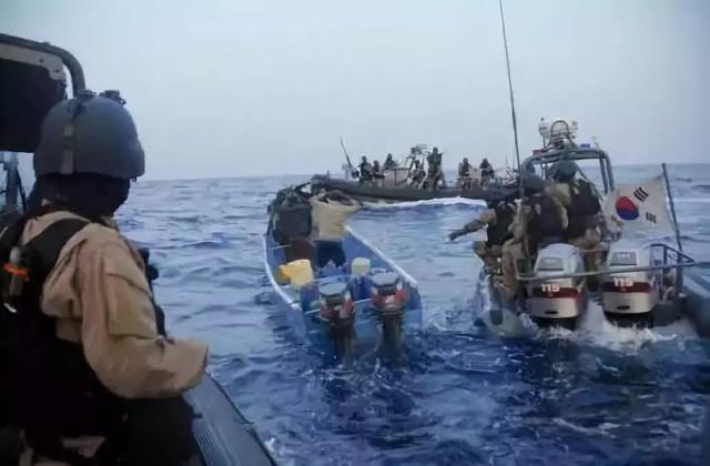 中国海军，反海盗行动中的英勇救援真实记录，中国海军反海盗行动中的英勇救援纪实
