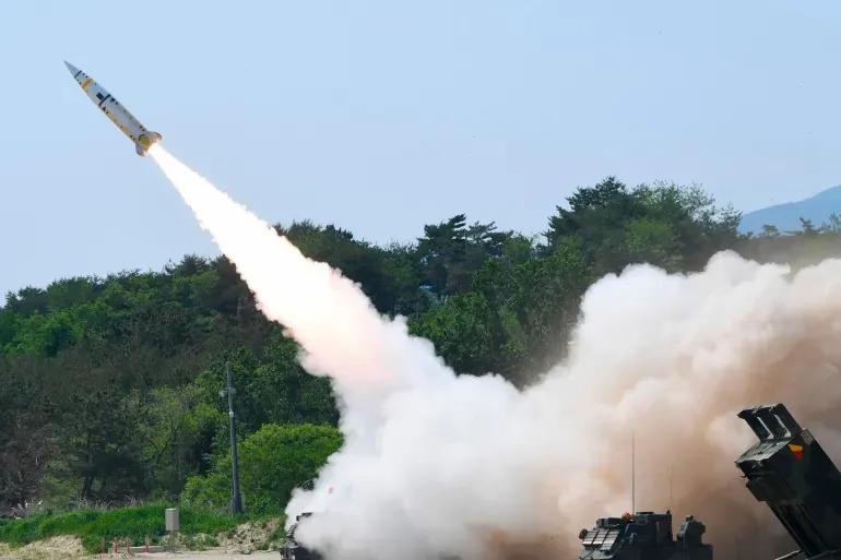 航空母舰模型发射导弹，探索与解析，航空母舰模型导弹发射，探索与解析